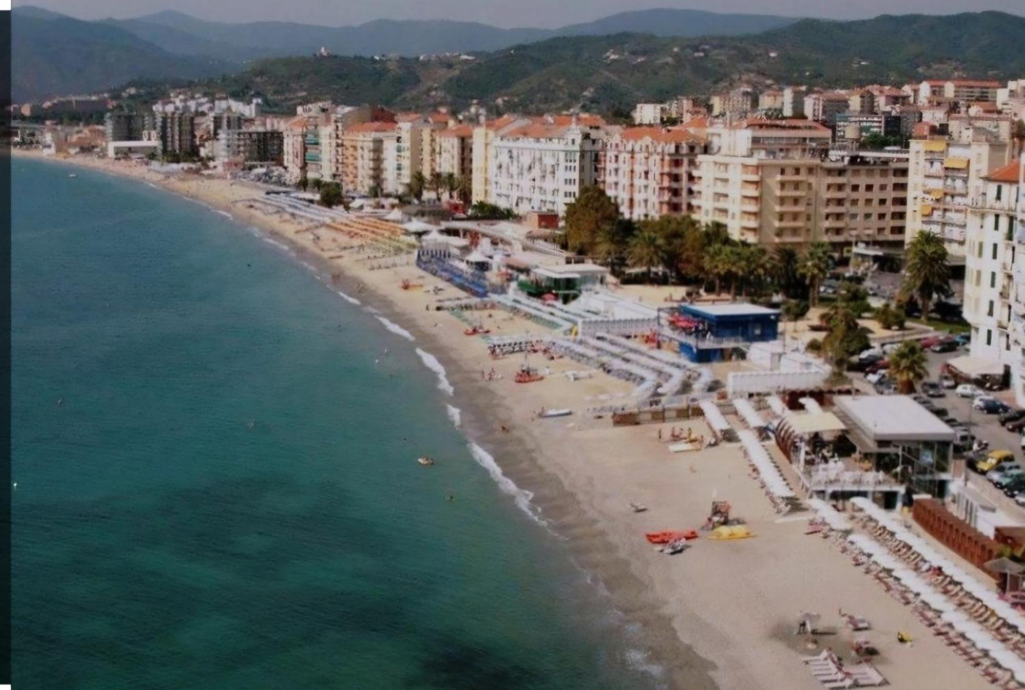Apartmán Il Talismano-In Citta -Vicino Al Mare Savona Exteriér fotografie