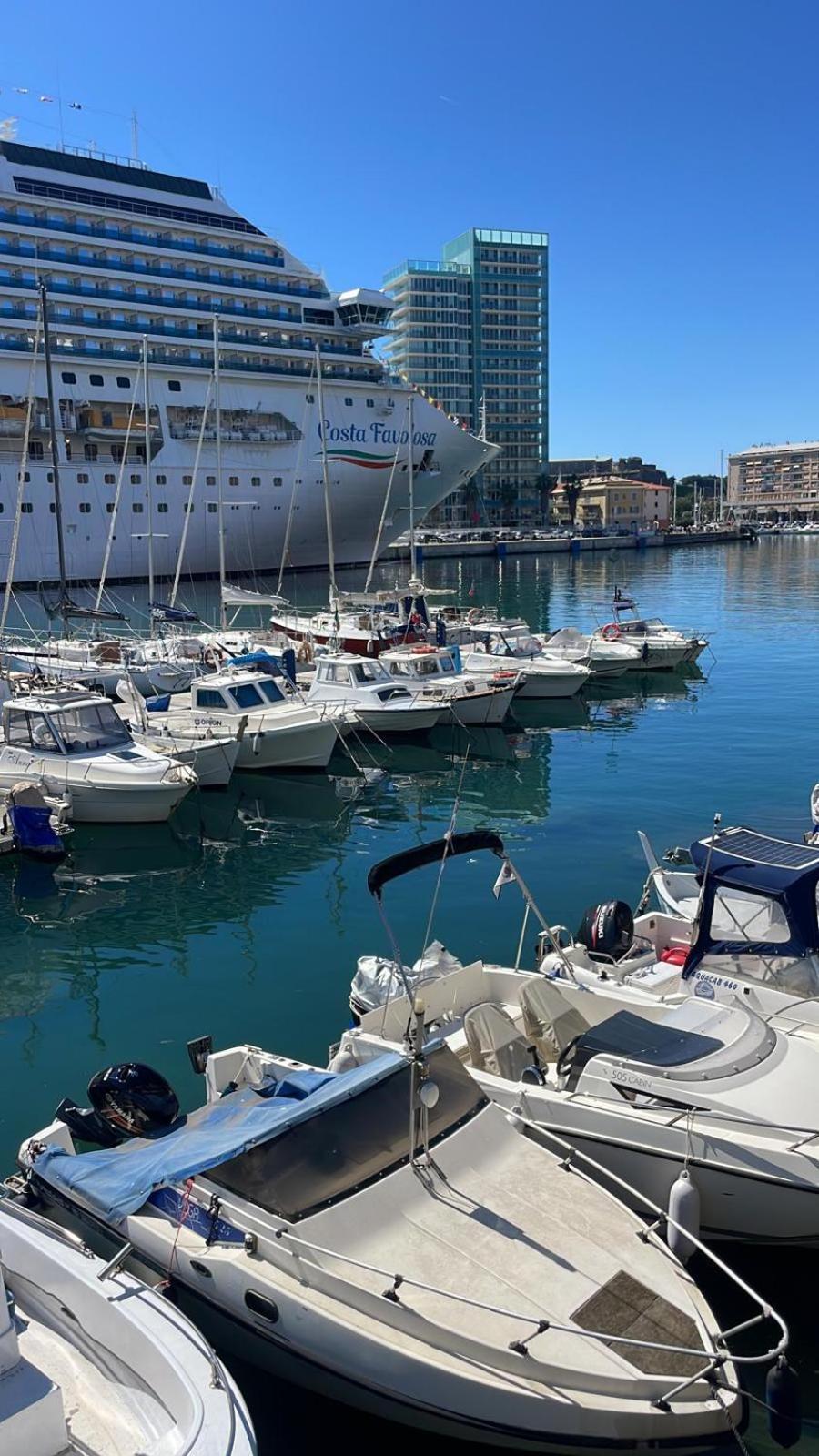 Apartmán Il Talismano-In Citta -Vicino Al Mare Savona Exteriér fotografie